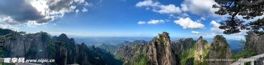 高山峻岭风景图片