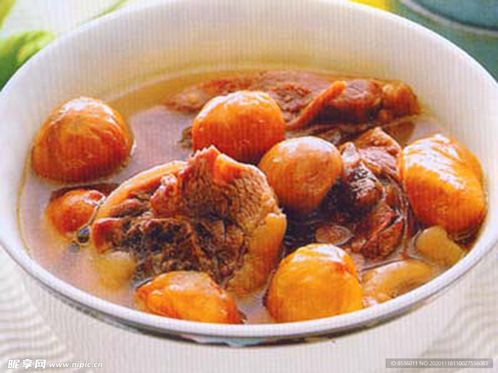 板栗土鸡汤