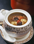 松茸煨土鸡