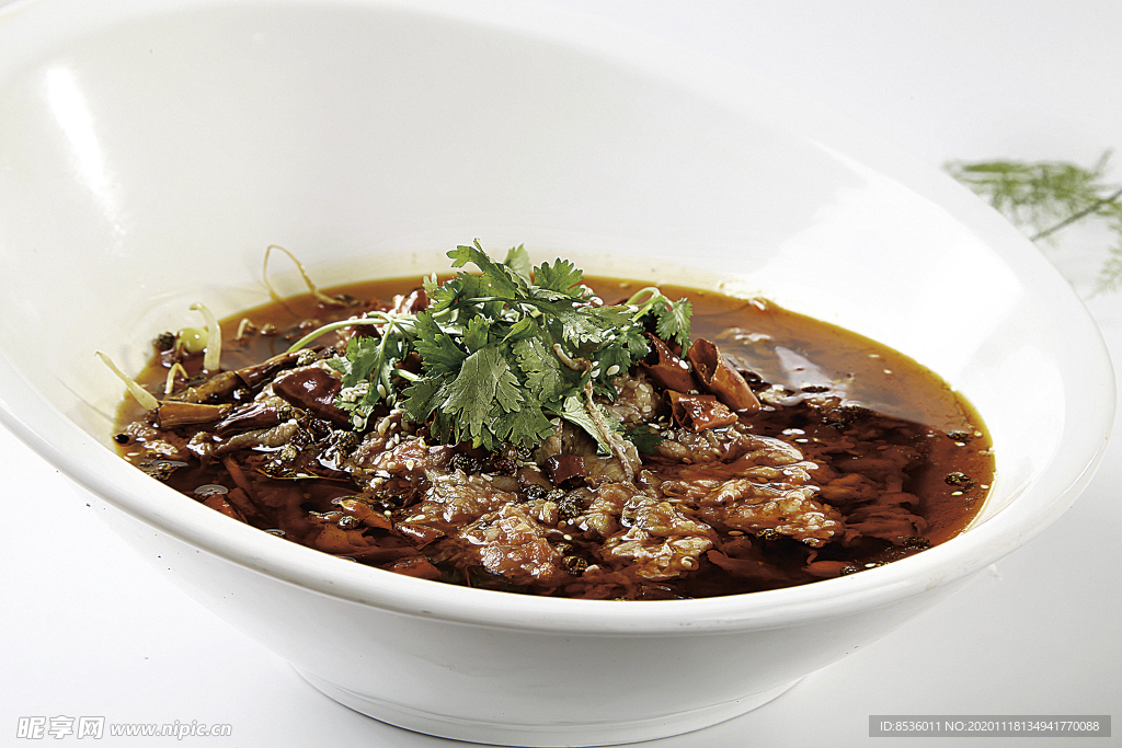 沸腾牛肉
