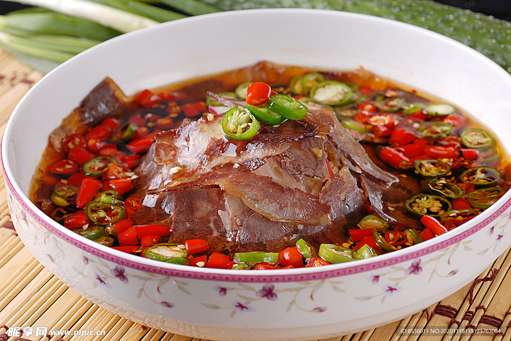 盖浇牛肉