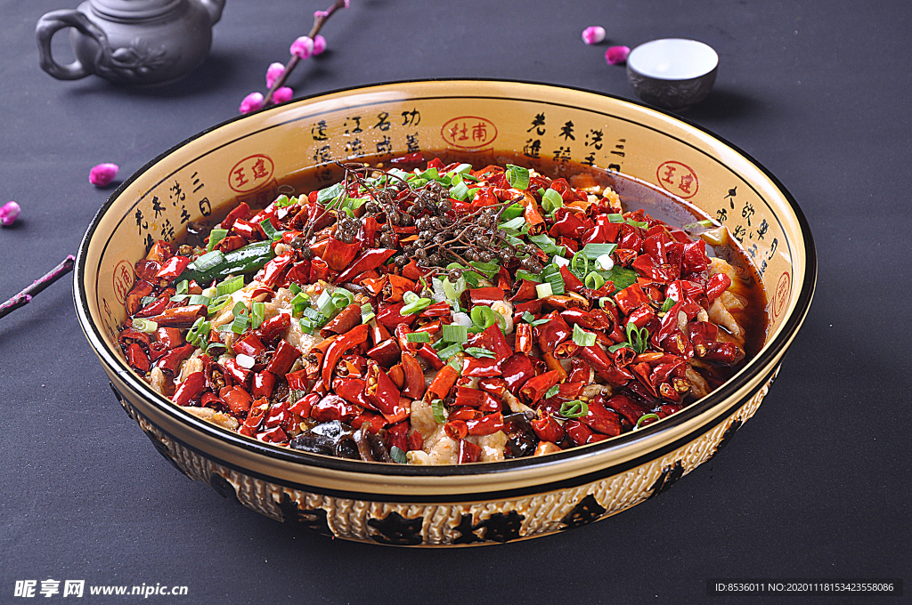 水煮牛肉