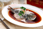 海河鲜清蒸鲈鱼