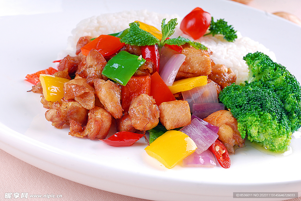 佳肴泰式香芋炒仔鸡饭