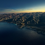 群山大海天空风景背景