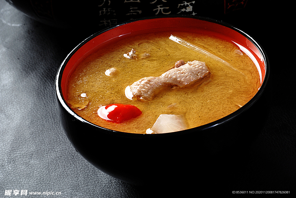 特色老鸭汤