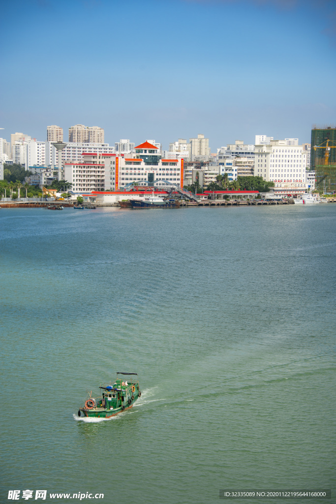 滨江海岸