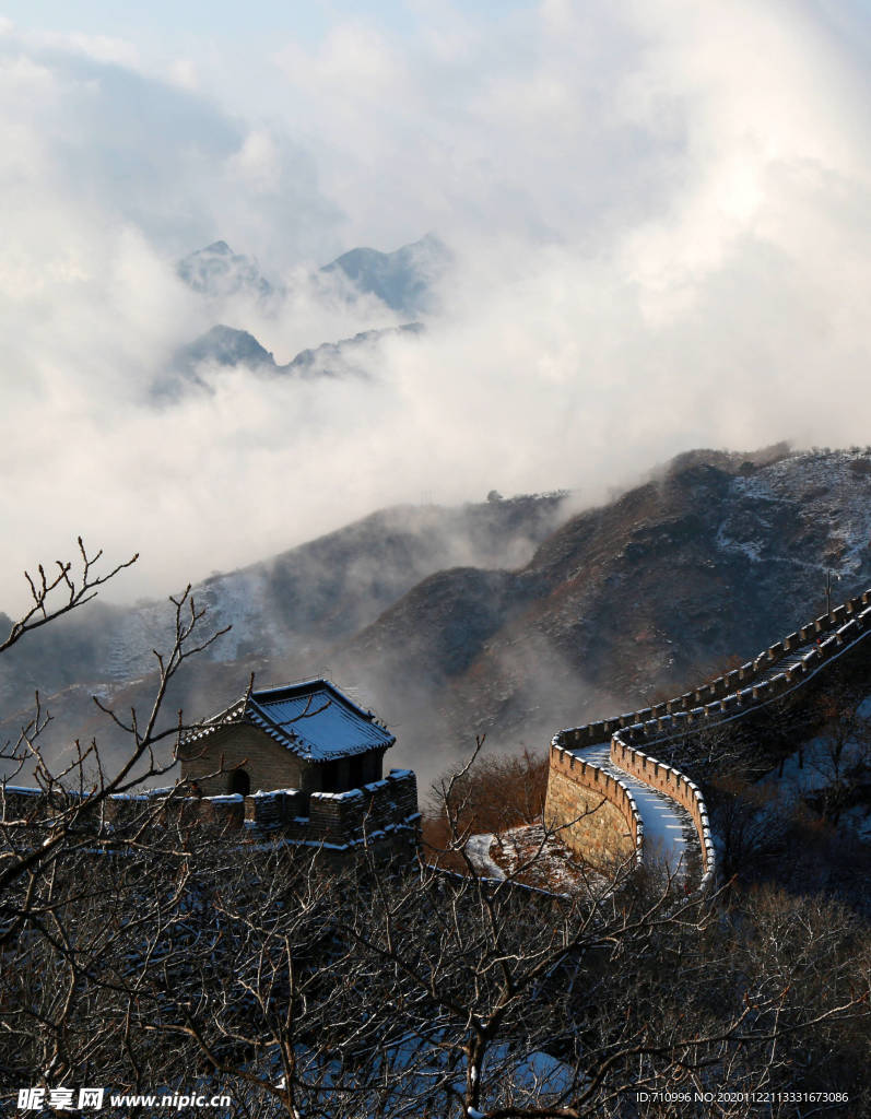 雪中长城