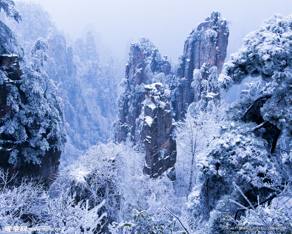 张家界雪景