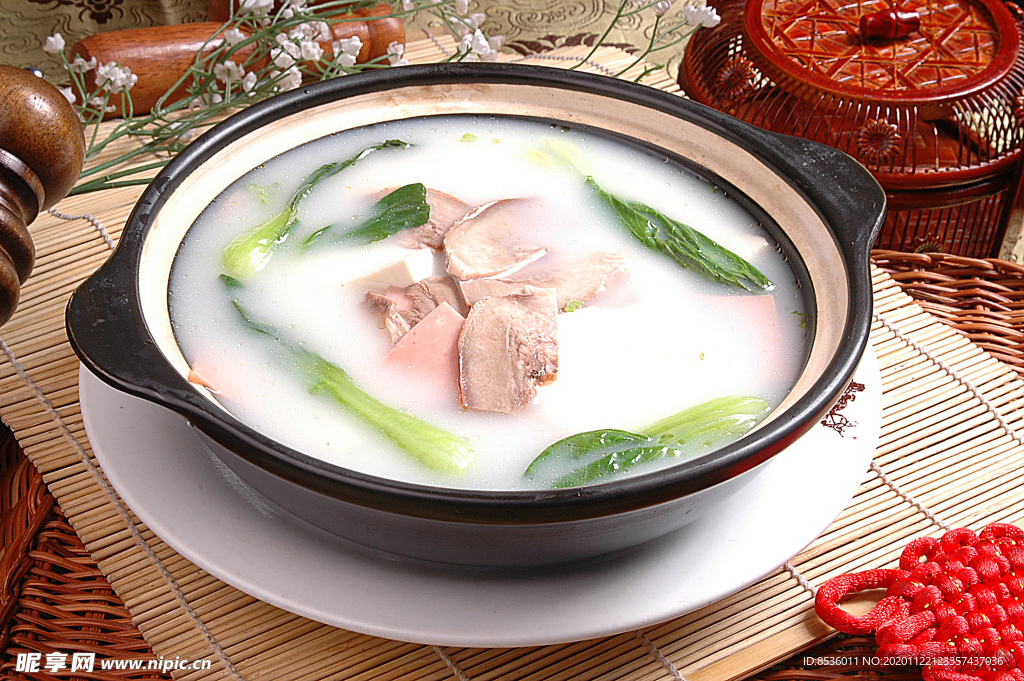 砂锅豆腐