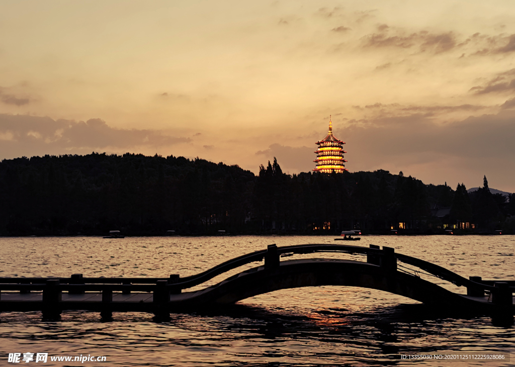 杭州 雷峰夕照