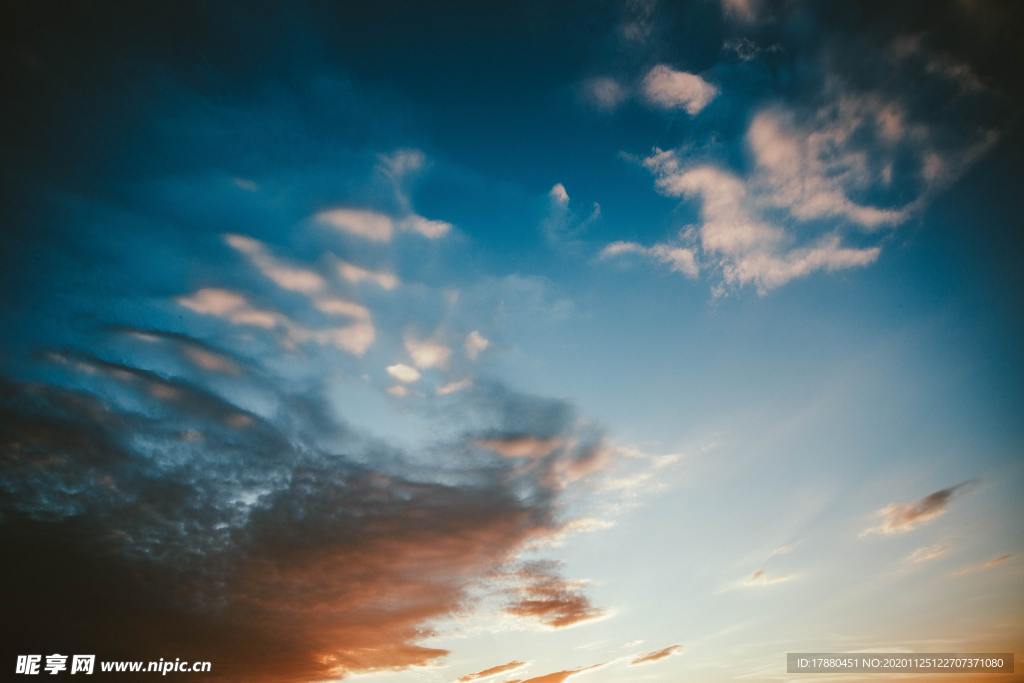 天空