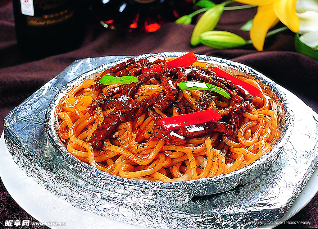 铁板牛柳乌冬面