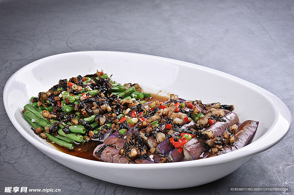 榄菜肉松蒸双蔬