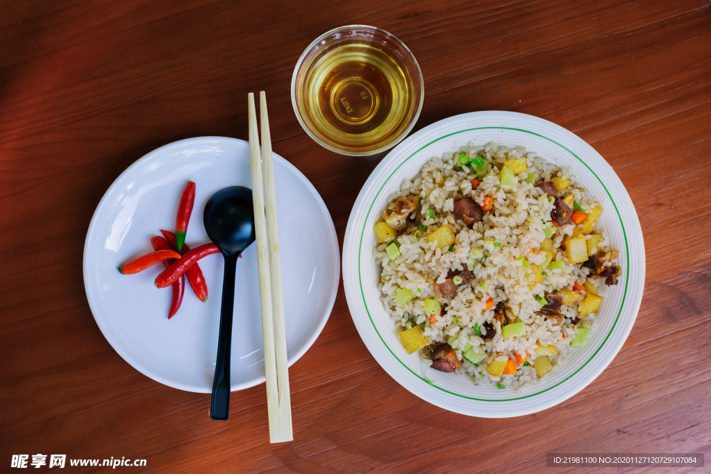 腊鹅炒饭
