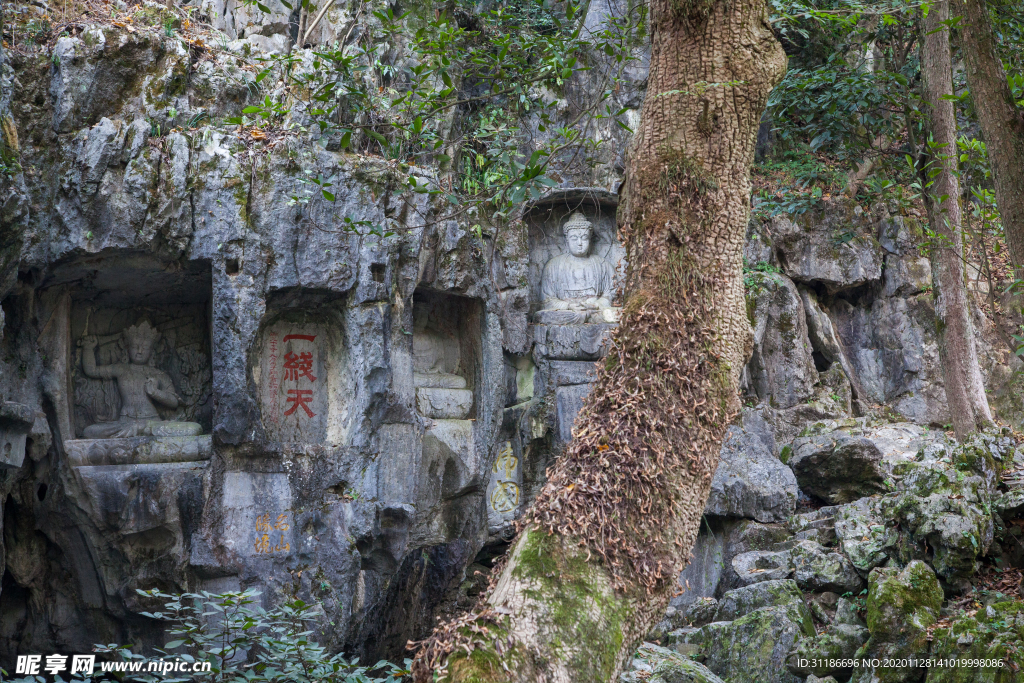 飞来峰造像