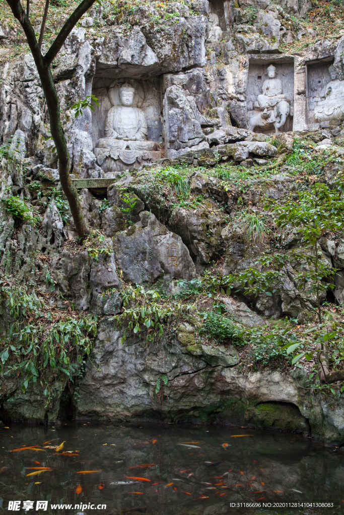 飞来峰造像