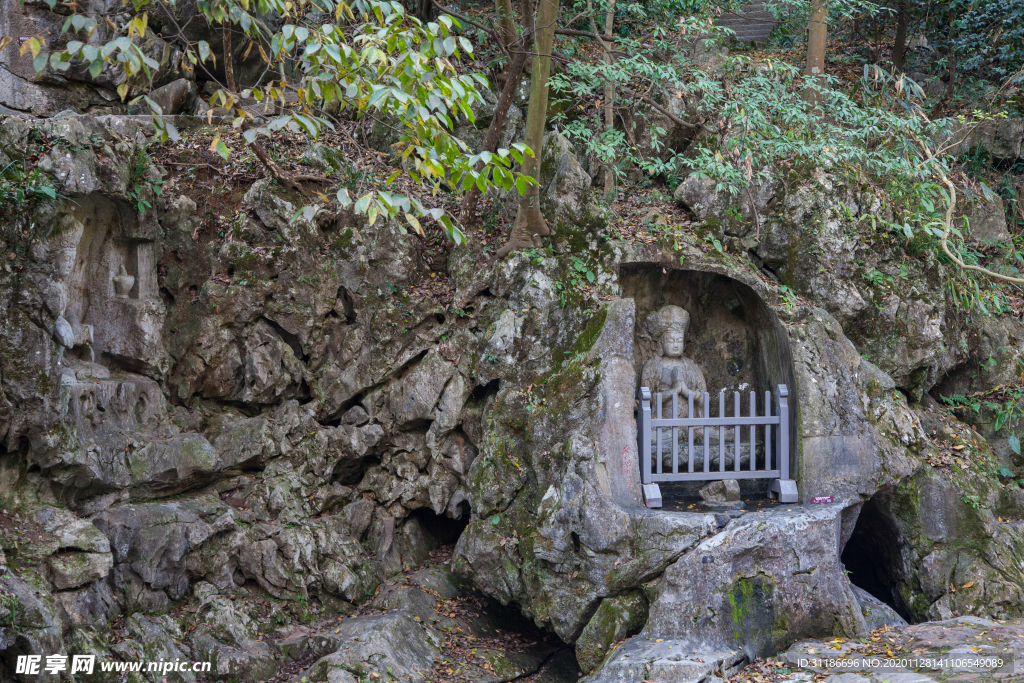 飞来峰造像