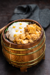 小酥肉香菇木桶饭