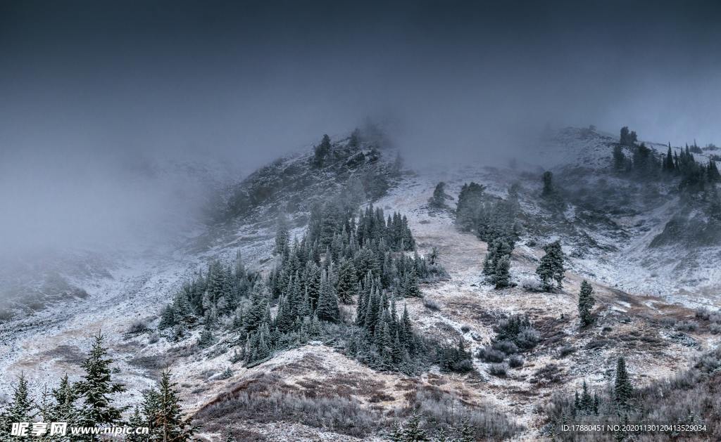 雪山
