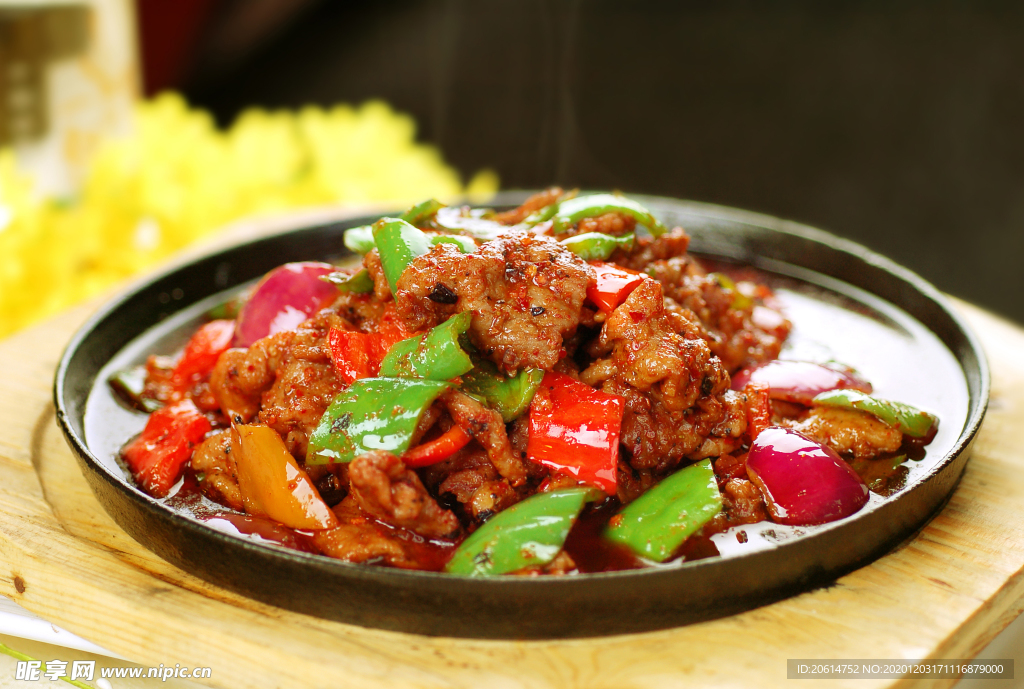 美食青椒炒肉