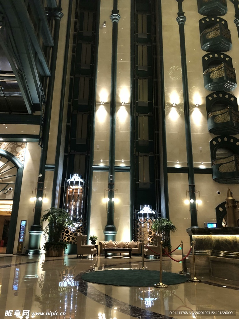 酒店大堂