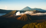 山脉山峰