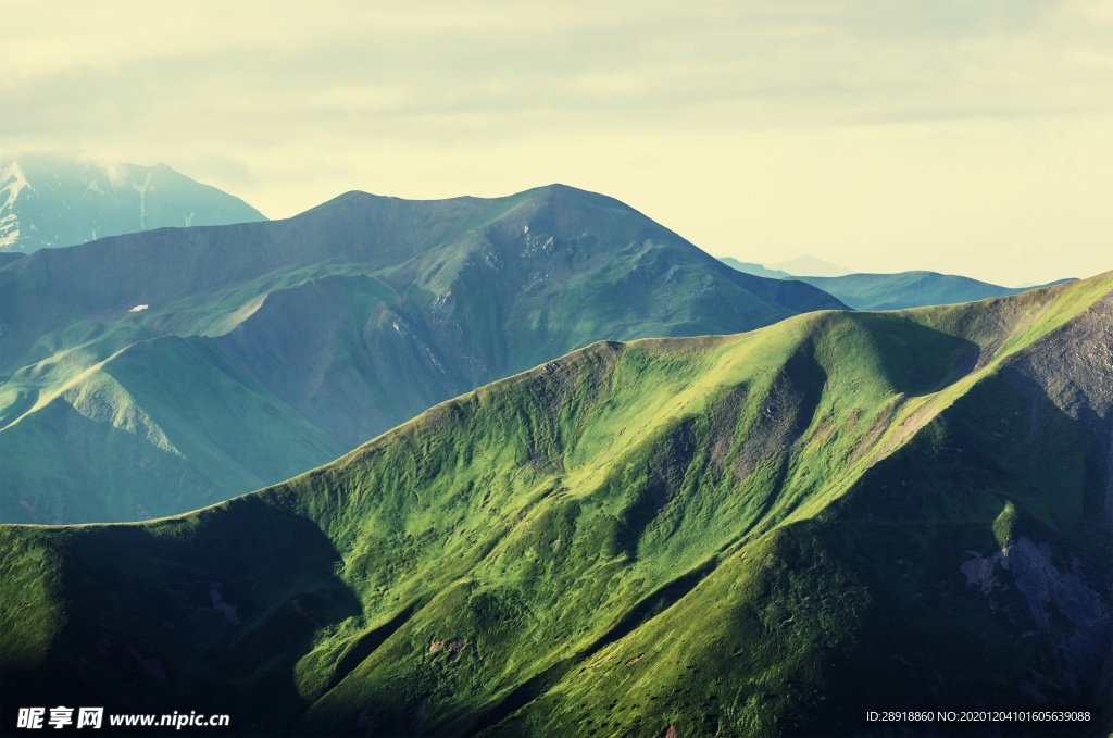 山脉山峰