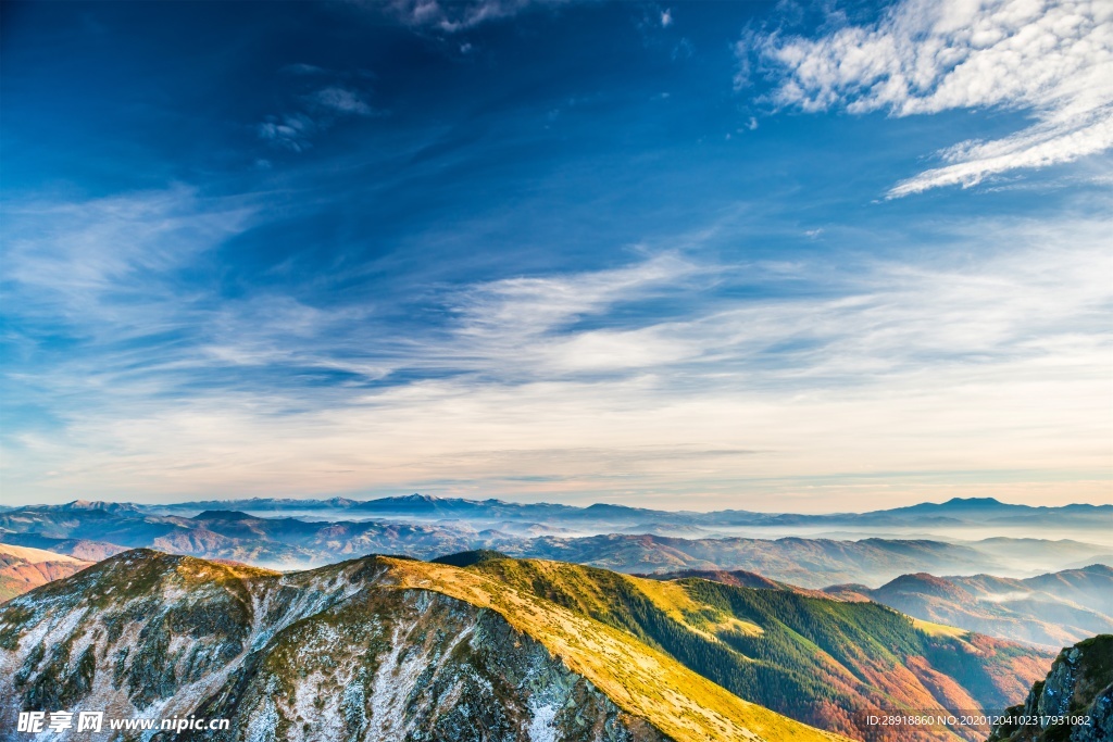 山脉山峰