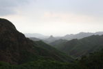 雨中群山