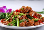 腊八豆炒肥肠