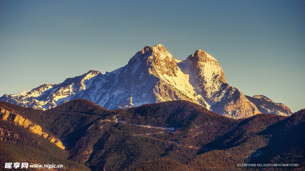 比利牛斯山