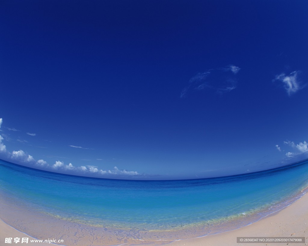 蓝天碧海风光