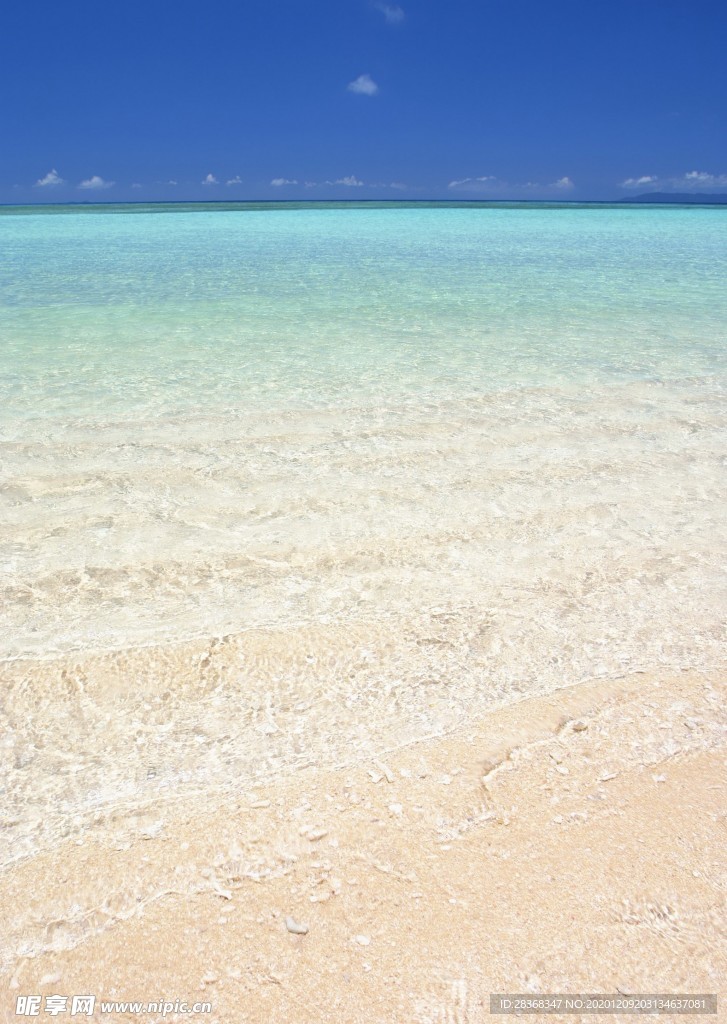 蓝天碧海风光