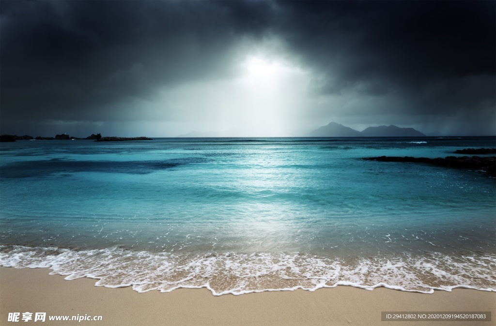 海面浪花
