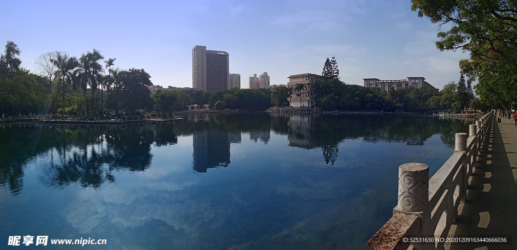 广西大学-碧云湖