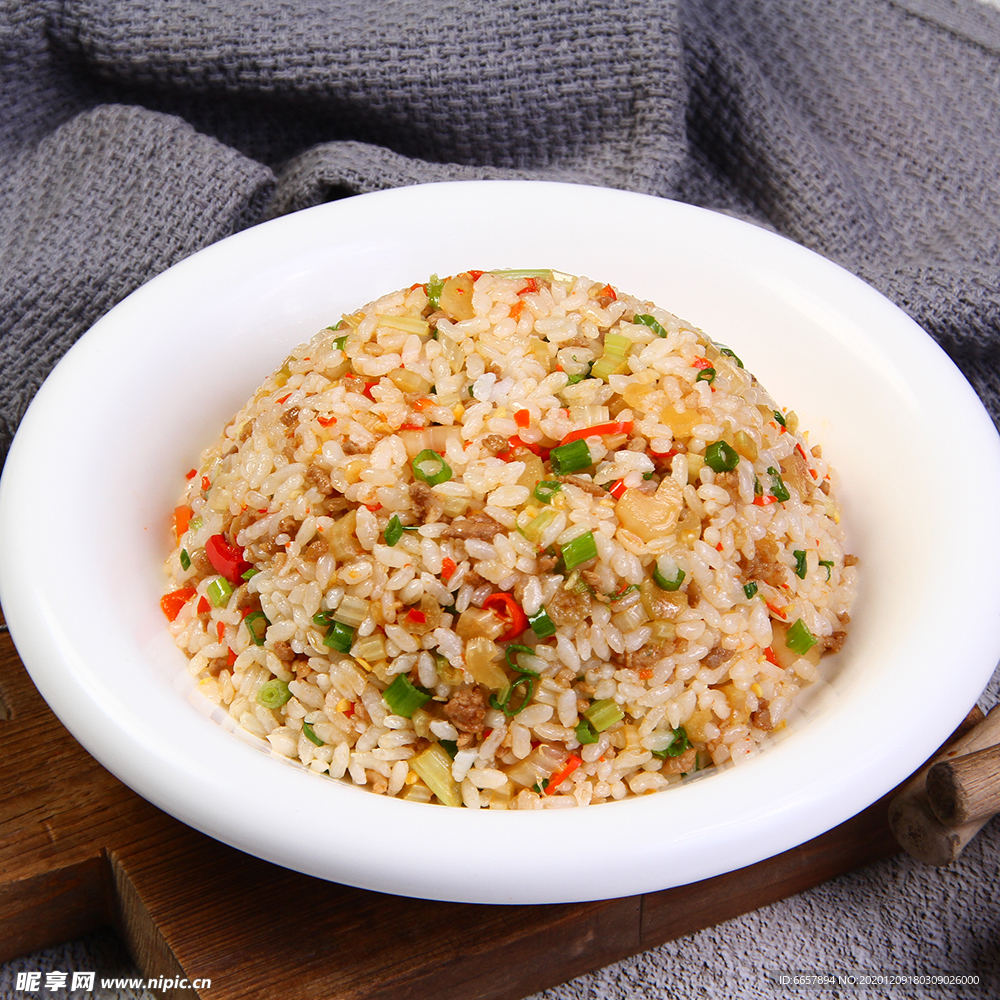 鲜肉炒饭