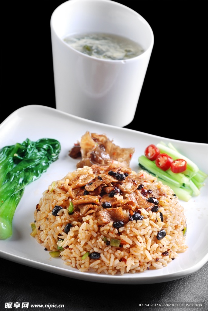 炒饭盖饭