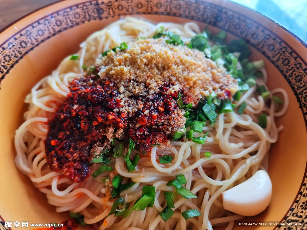 美食饸烙面