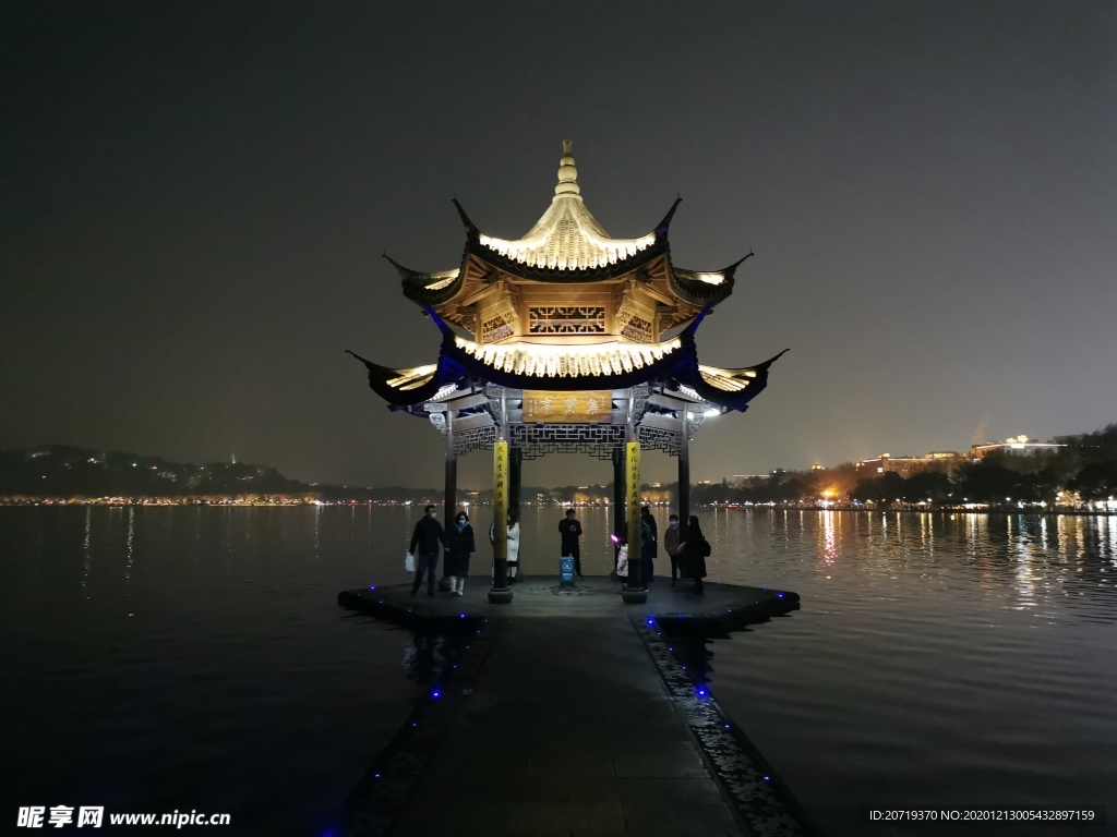 西湖夜景