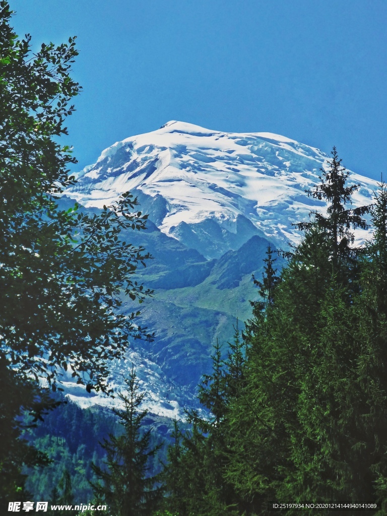 雪山