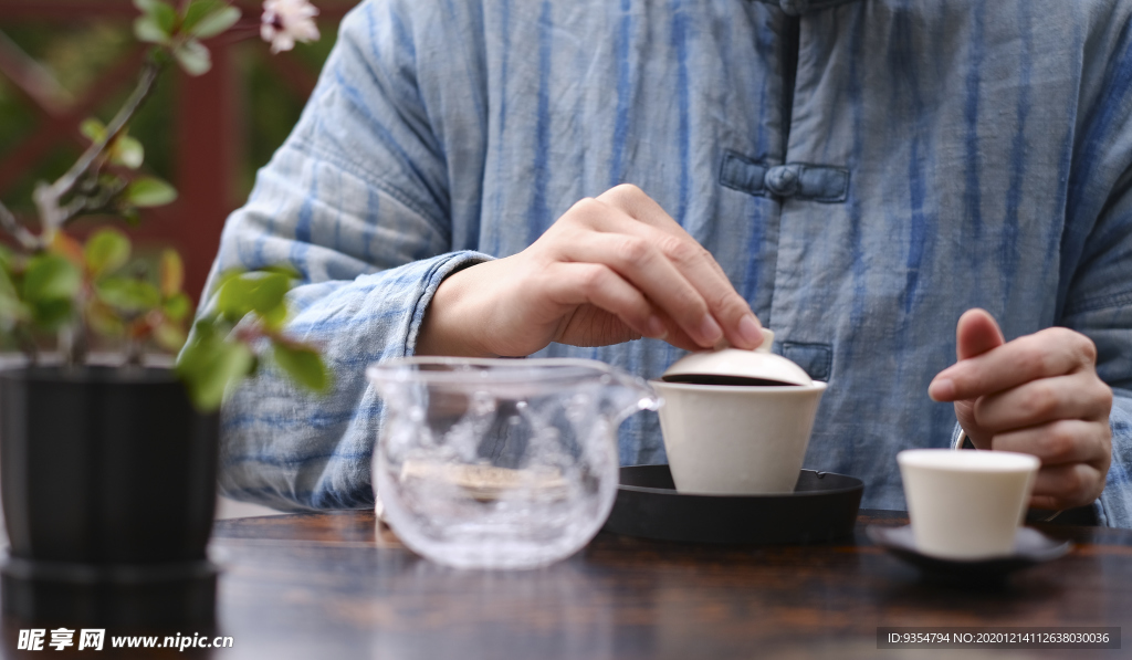 茶艺师泡茶