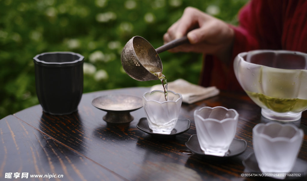 茶艺师泡茶