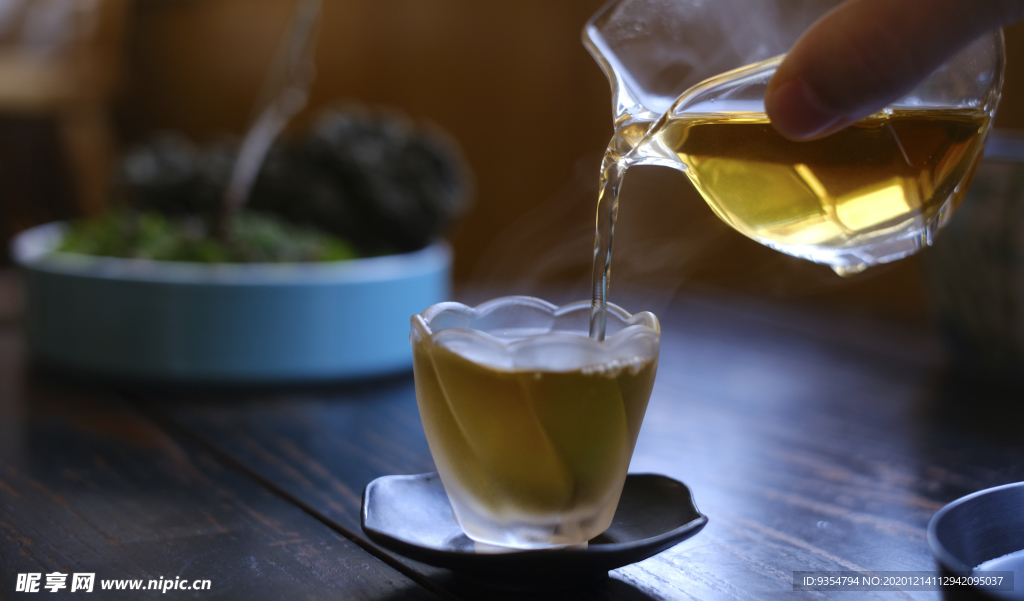 茶艺师泡茶