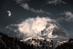 雪山 月亮