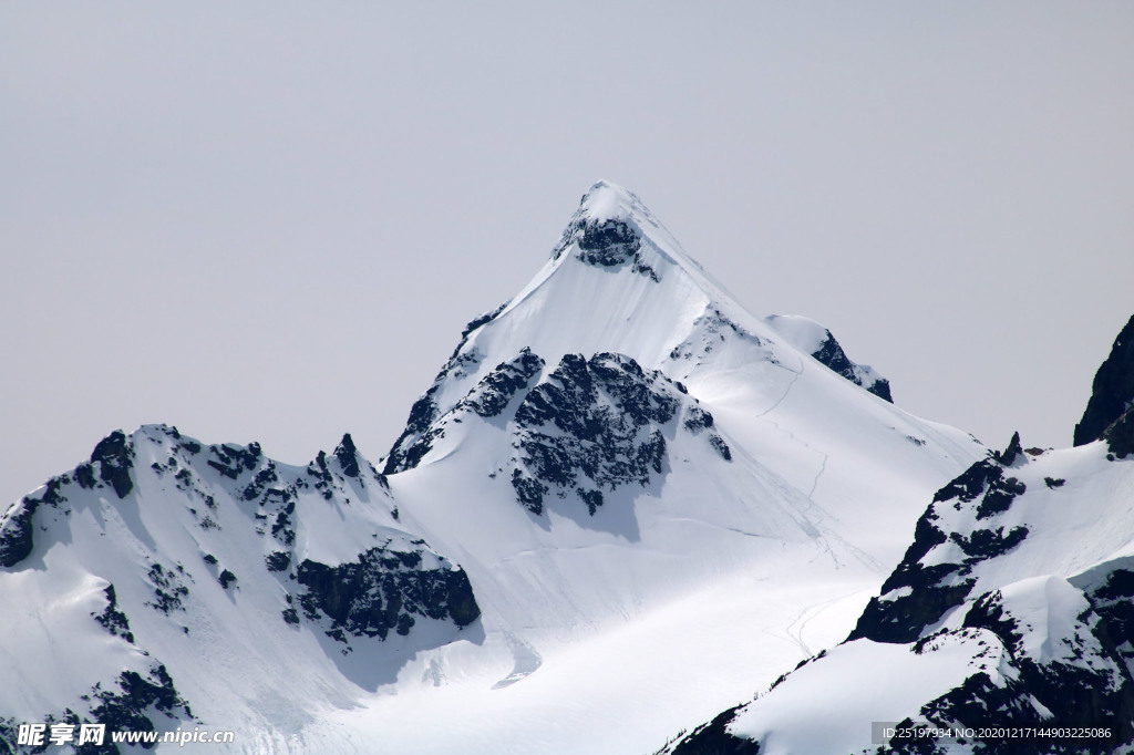 雪山