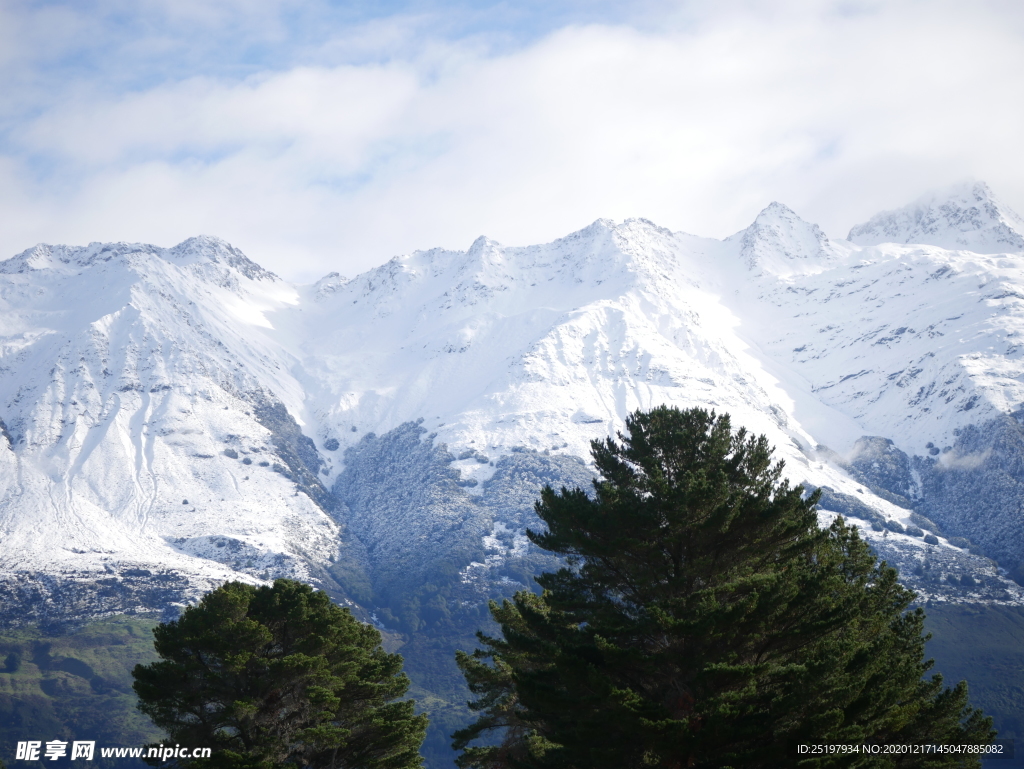 雪山