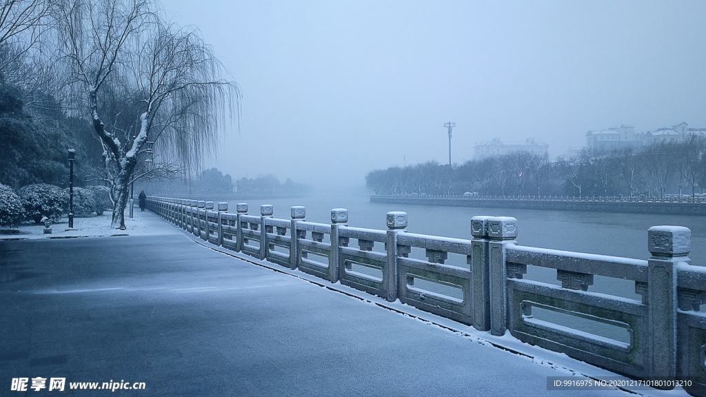 扬州古运河雪