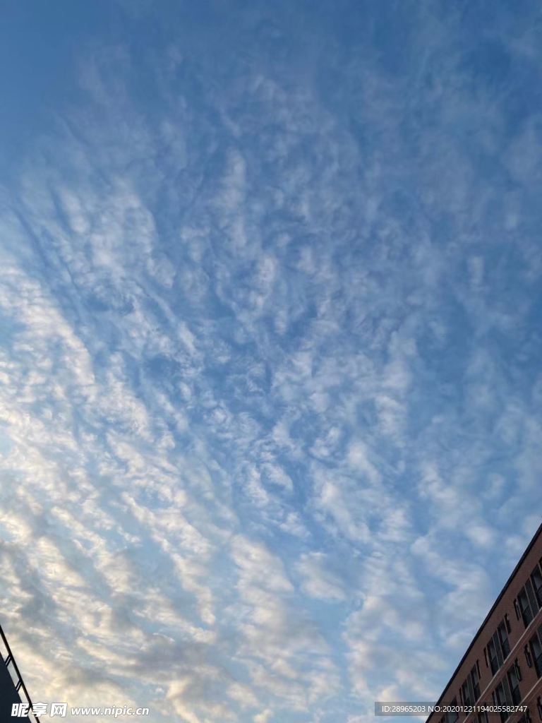 天空