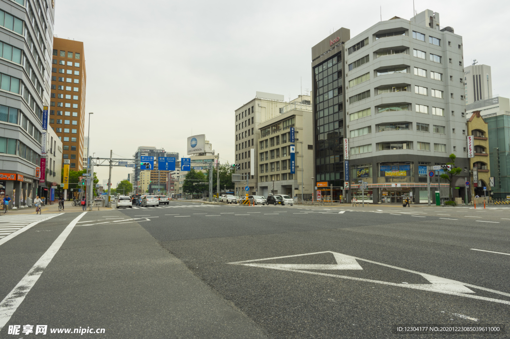 城市